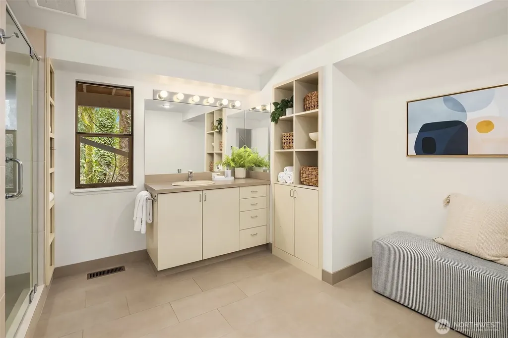 4429 E Mercer Way Mercer Island WA 98040