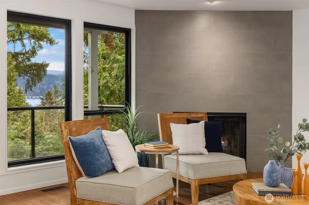 4429 E Mercer Way Mercer Island WA 98040
