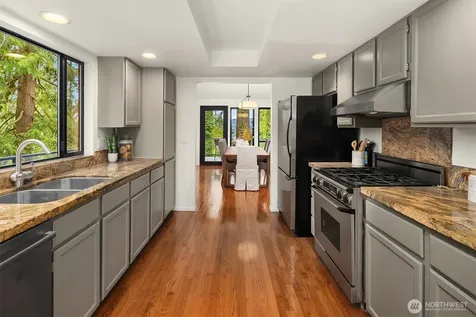 4429 E Mercer Way Mercer Island WA 98040