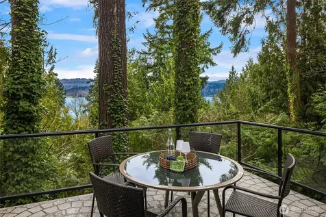 4429 E Mercer Way Mercer Island WA 98040