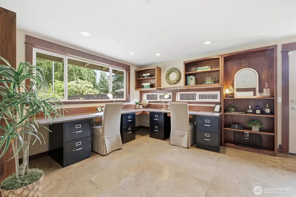 216 131st Avenue NE Bellevue WA 98005