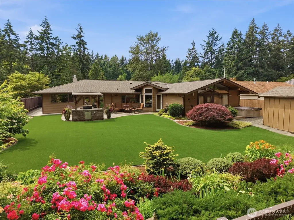 216 131st Avenue NE Bellevue WA 98005