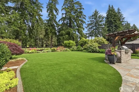 216 131st Avenue NE Bellevue WA 98005