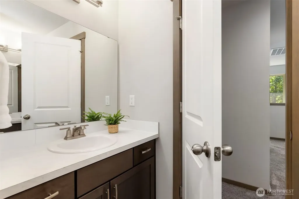 2406 Garfield Place SE Port Orchard WA 98366