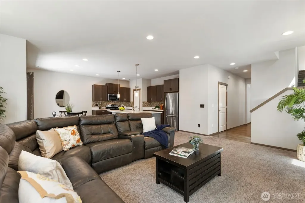 2406 Garfield Place SE Port Orchard WA 98366