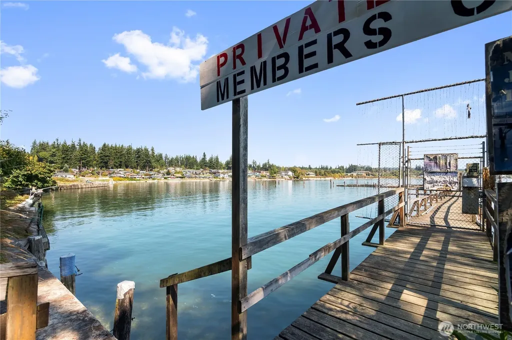 7411 Hermosa Beach Road Tulalip WA 98271