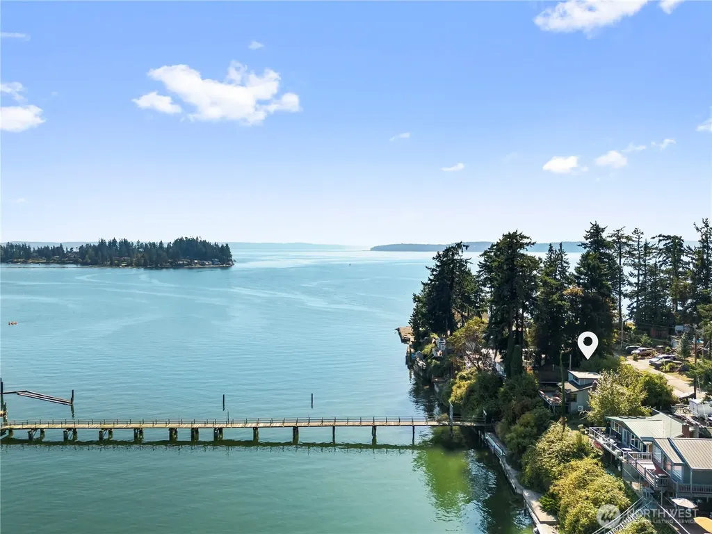 7411 Hermosa Beach Road Tulalip WA 98271