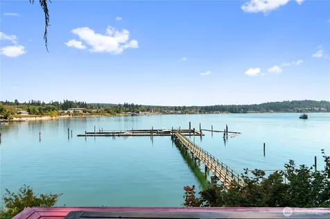7411 Hermosa Beach Road Tulalip WA 98271