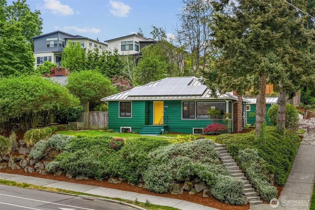 4903 50th Avenue S Seattle WA 98118