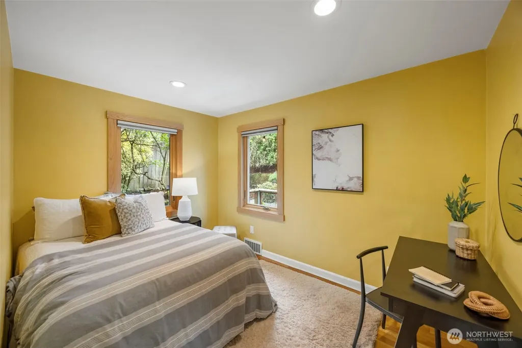 4903 50th Avenue S Seattle WA 98118