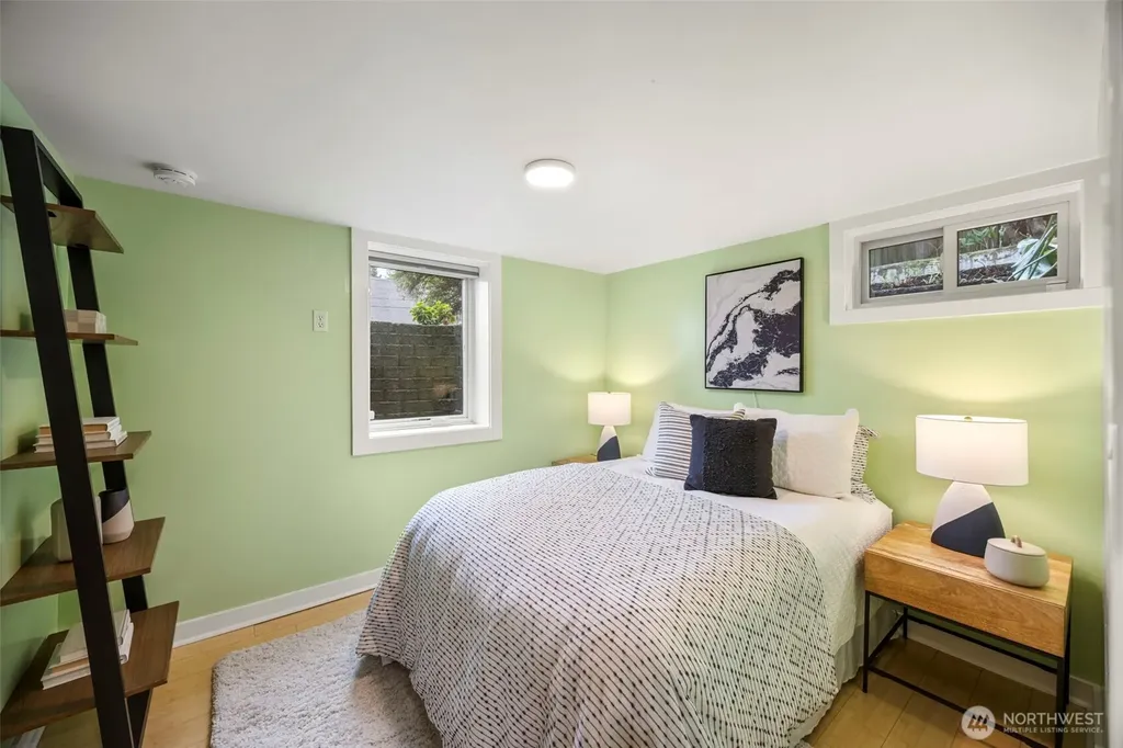 4903 50th Avenue S Seattle WA 98118