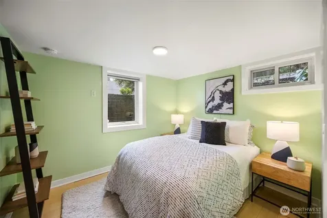 4903 50th Avenue S Seattle WA 98118
