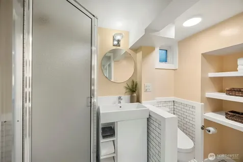 4903 50th Avenue S Seattle WA 98118
