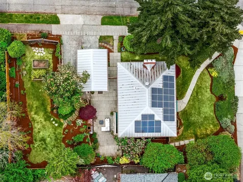4903 50th Avenue S Seattle WA 98118
