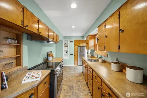 4903 50th Avenue S Seattle WA 98118