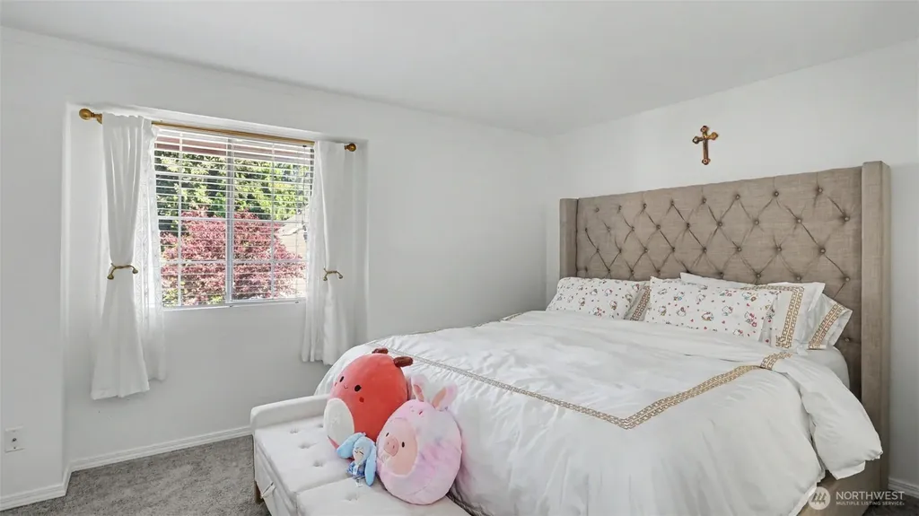 247 S 328th Lane Federal Way WA 98003