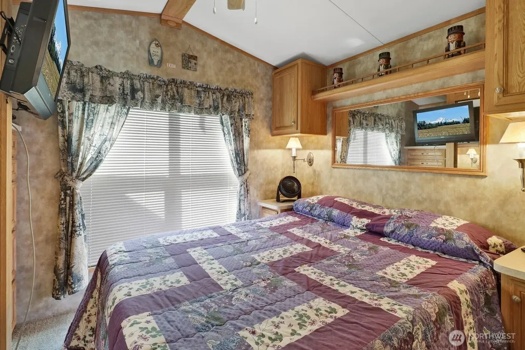 7704 Birch Bay Drive Blaine WA 98230