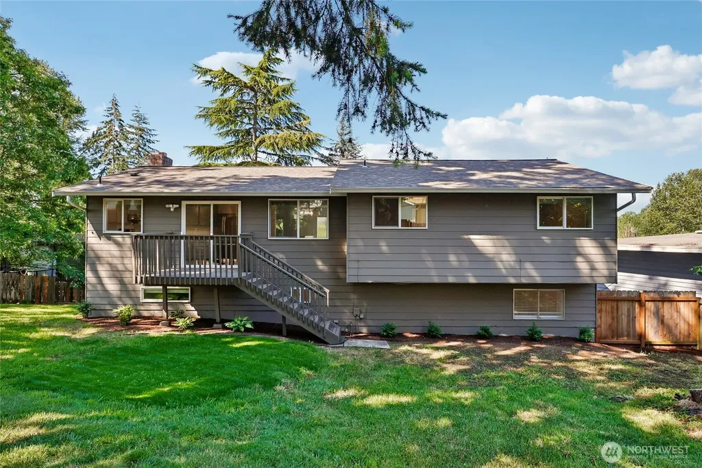 12416 SE 211th Place Kent WA 98031