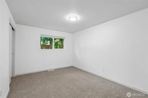 12416 SE 211th Place Kent WA 98031