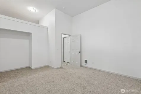 12416 SE 211th Place Kent WA 98031