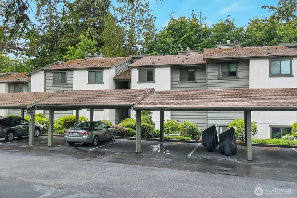 12703 NE 129th Court Kirkland WA 98034