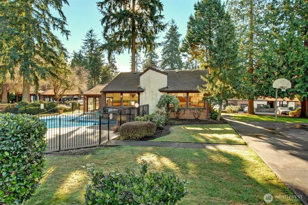 12703 NE 129th Court Kirkland WA 98034