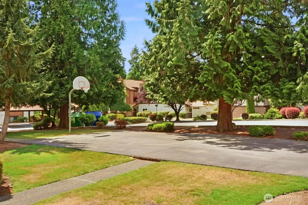 12703 NE 129th Court Kirkland WA 98034