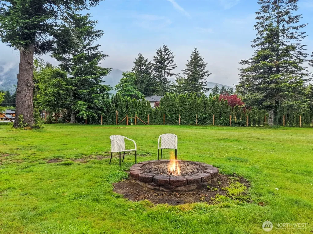 1340 Maloney Grove Avenue SE North Bend WA 98045