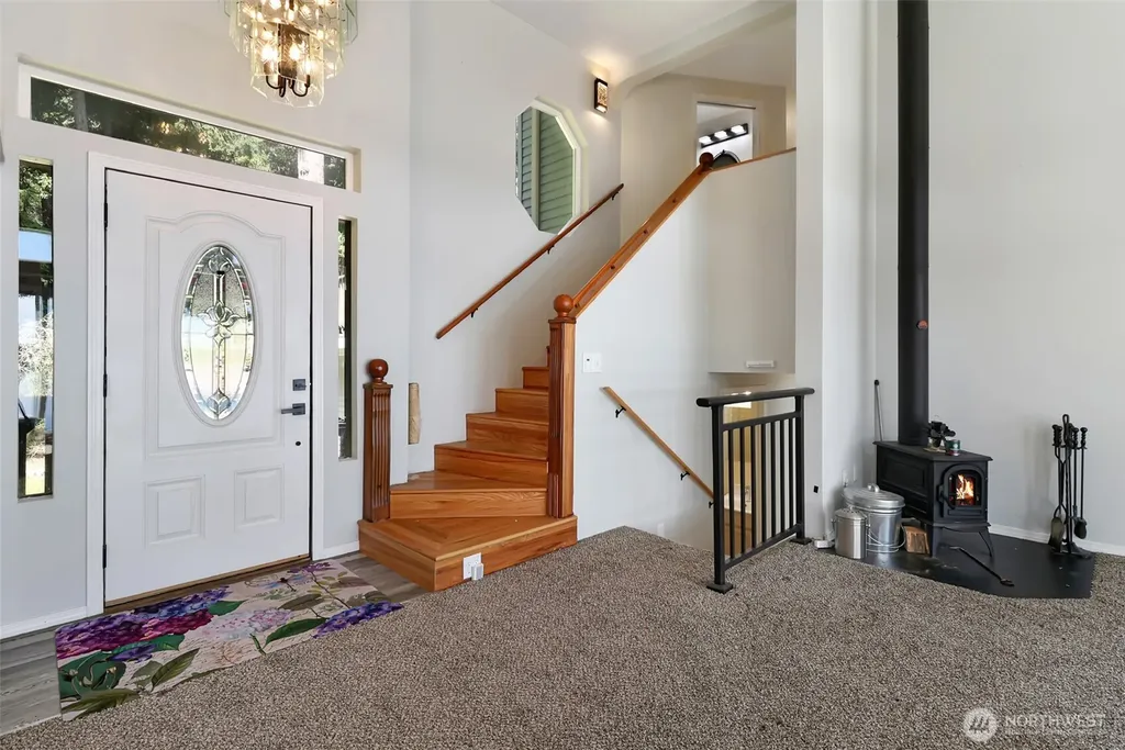10125 Totem Way Anderson Island WA 98303