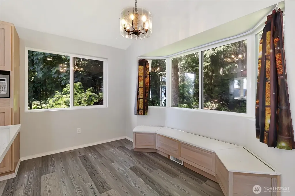 10125 Totem Way Anderson Island WA 98303