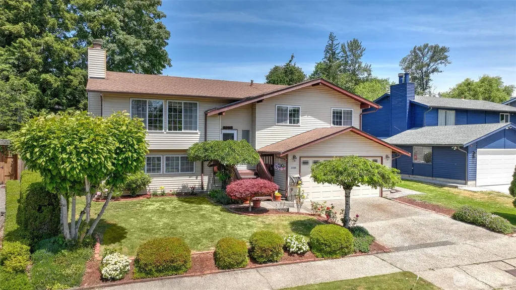 3208 SE 19th Court Renton WA 98058