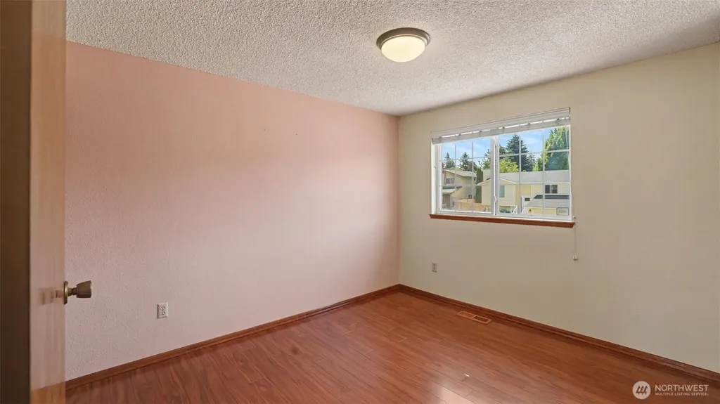 3208 SE 19th Court Renton WA 98058