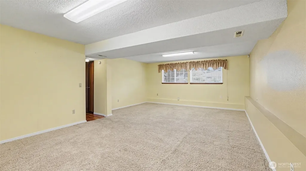 3208 SE 19th Court Renton WA 98058
