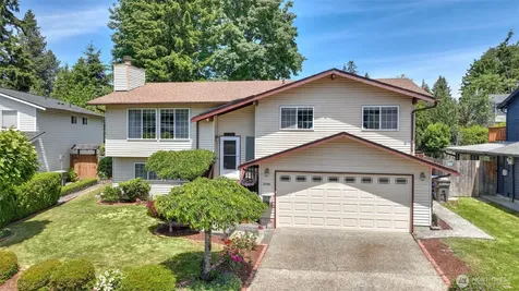 3208 SE 19th Court Renton WA 98058
