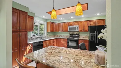 3208 SE 19th Court Renton WA 98058