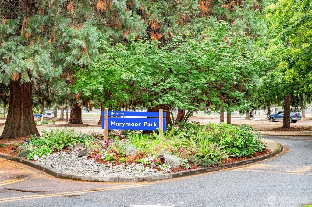 7370 West Lake Sammamish Parkway Redmond WA 98052