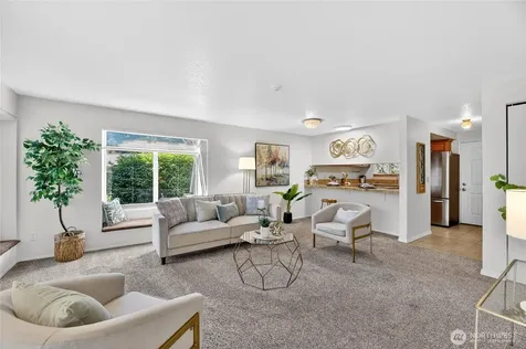 7370 West Lake Sammamish Parkway Redmond WA 98052