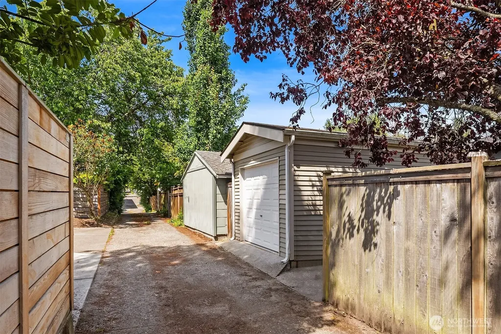 7737 27th Avenue NW Seattle WA 98117