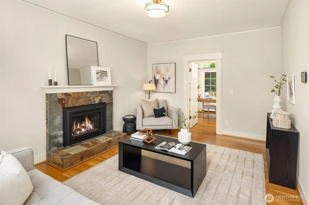 7737 27th Avenue NW Seattle WA 98117