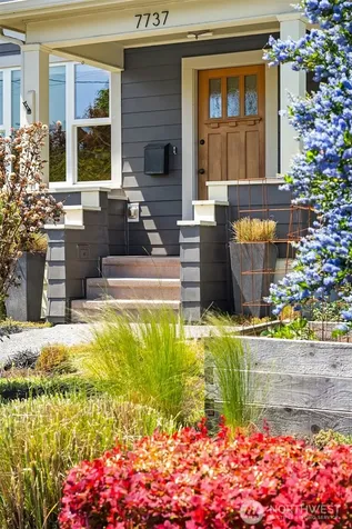 7737 27th Avenue NW Seattle WA 98117