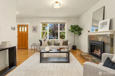 7737 27th Avenue NW Seattle WA 98117