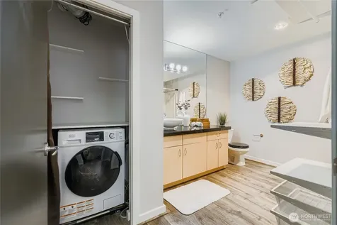 103 Bellevue Avenue E Seattle WA 98102