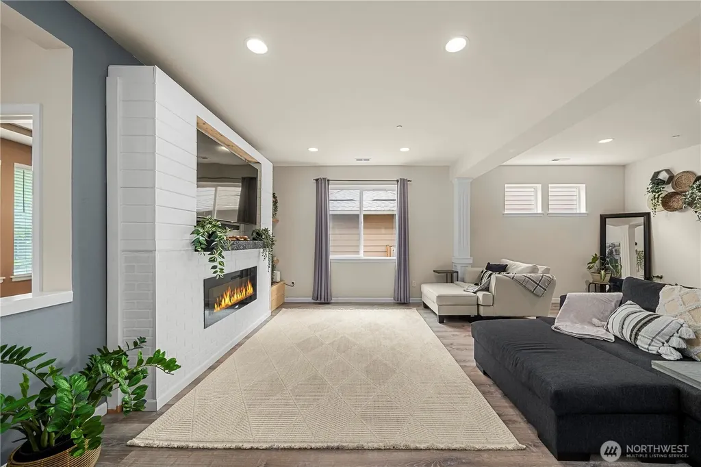 20316 77th Street Ct E Bonney Lake WA 98391