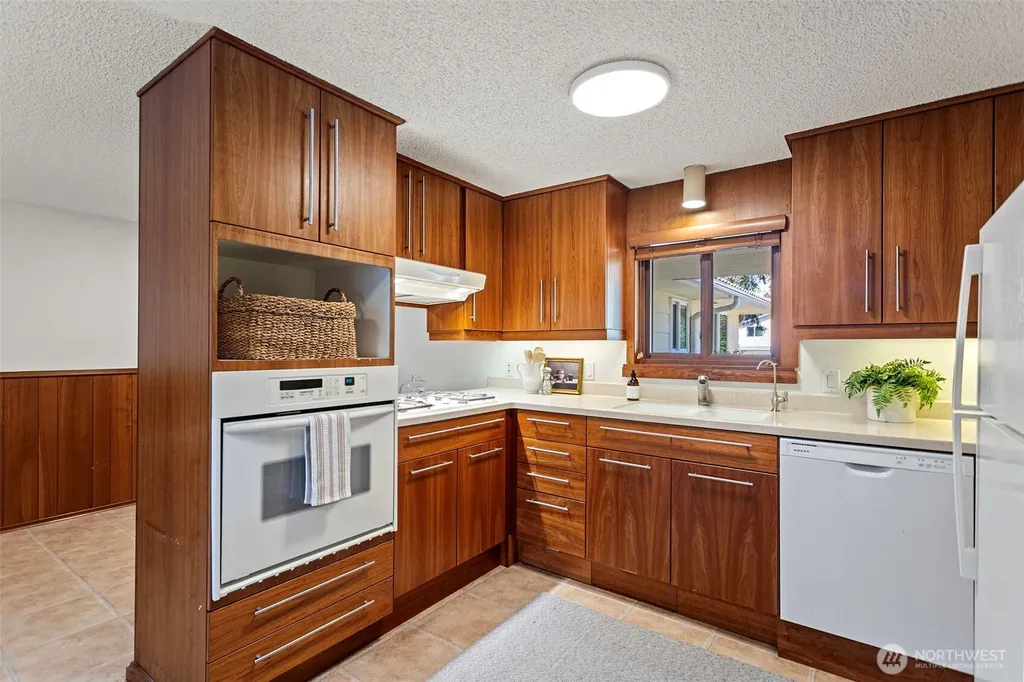 8308 99th Street Ct SW Lakewood WA 98498
