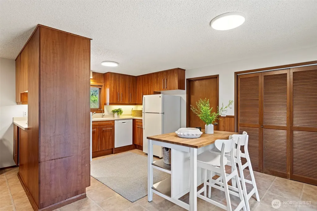 8308 99th Street Ct SW Lakewood WA 98498