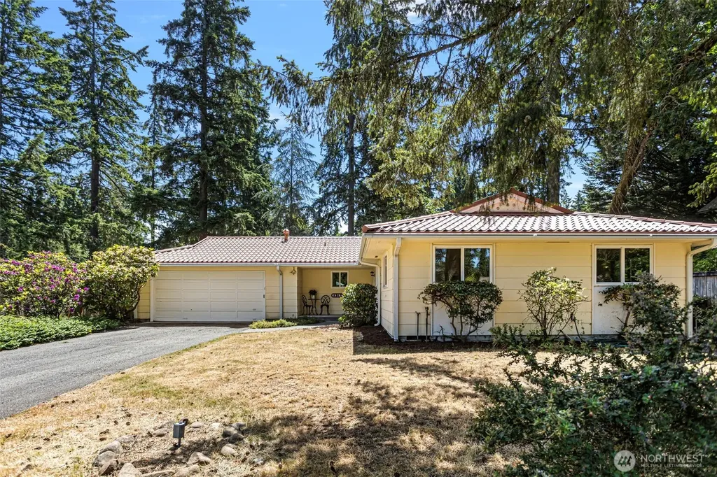 8308 99th Street Ct SW Lakewood WA 98498