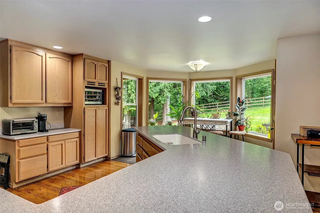 17317 SE 238 Street Kent WA 98042
