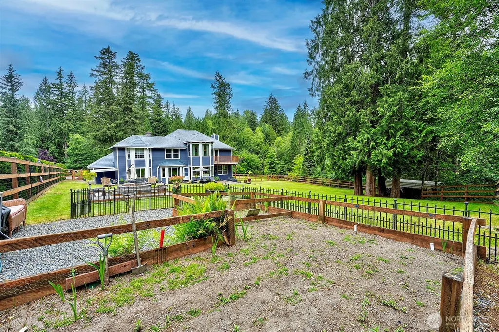 17317 SE 238 Street Kent WA 98042
