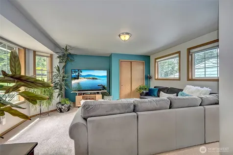 17317 SE 238 Street Kent WA 98042