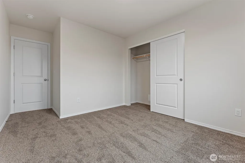 924 La Vista Drive Warden WA 98857